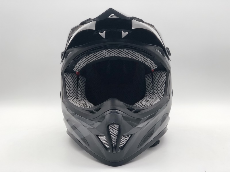 http://en.stwin-helmet.com/data/images/product/20190617091746_562.jpg